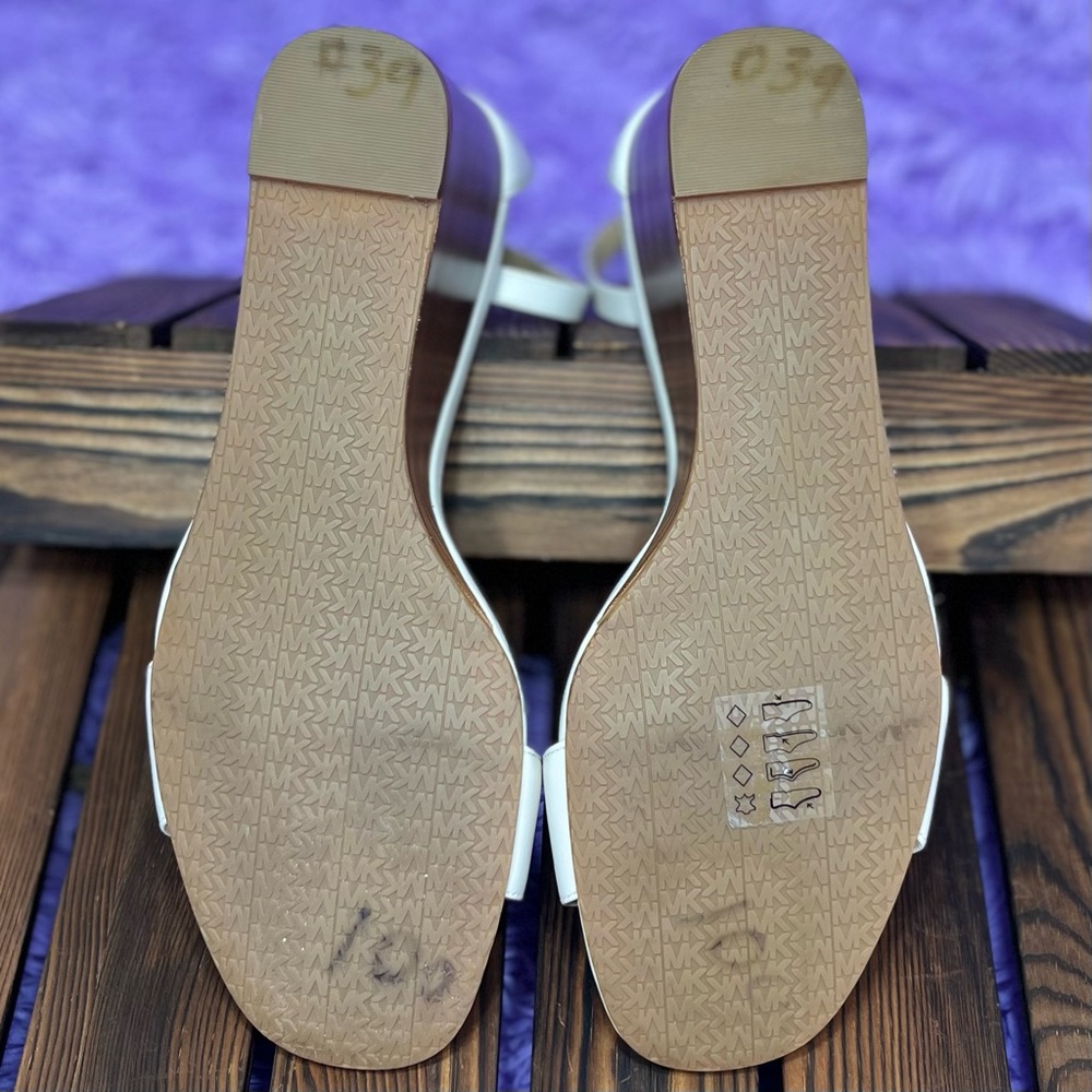 NWOB MICHAEL KORS Women’s Fiona Wedge Sandals Shoes Size 10 - Picture 8 of 10